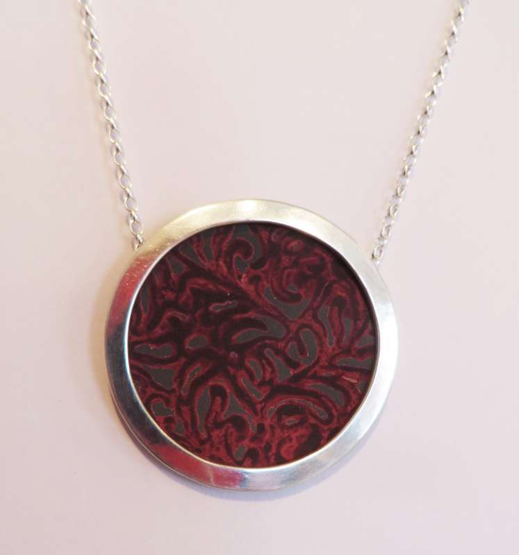 Berry Circle Pendant